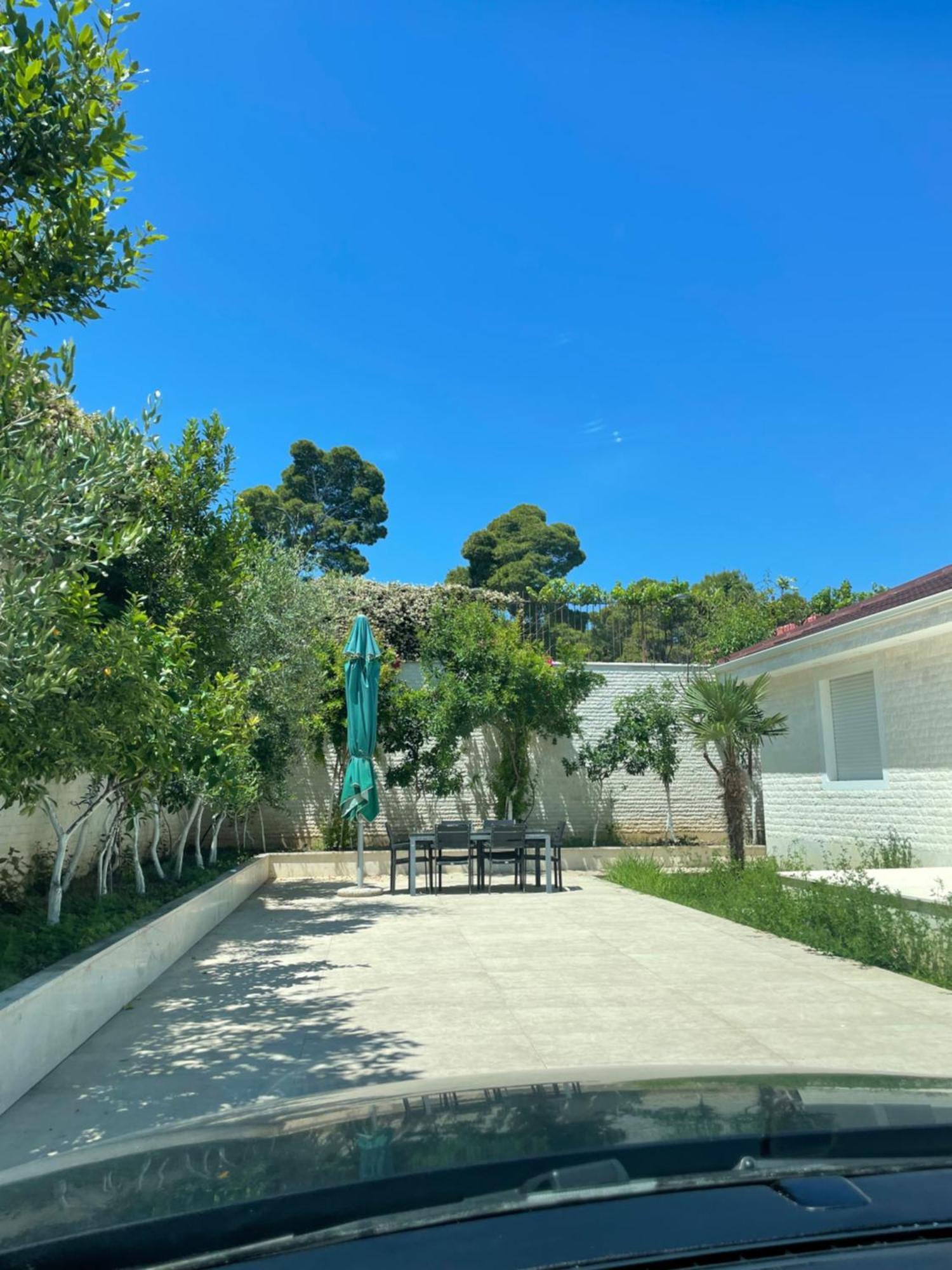 Gold Apartament Vlorë Exterior foto